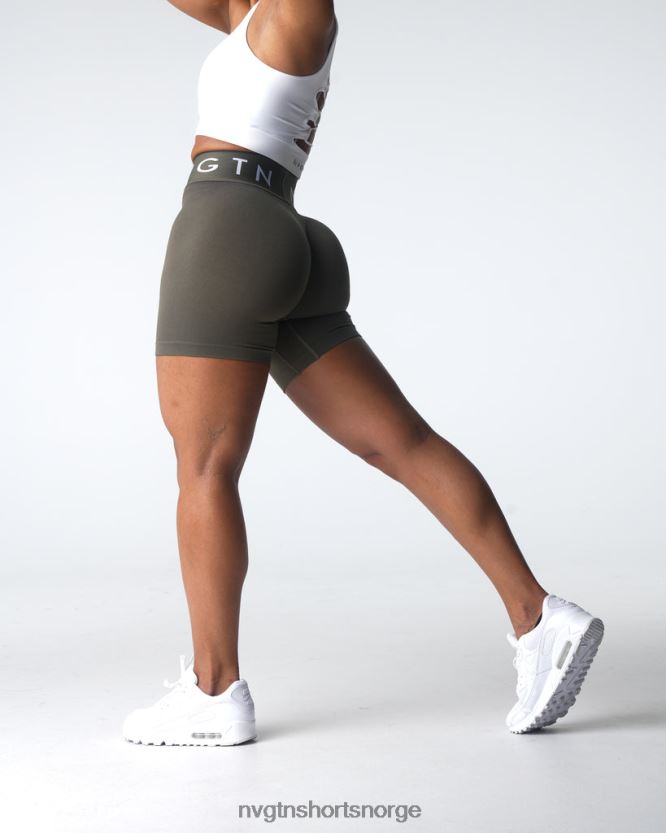 064HD6432 oliven Fitness NVGTN kvinner sømløse sportsshorts
